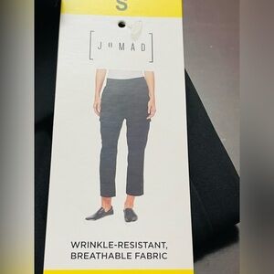 JOMAD Women’s wrinkle Resistant breathable cargo capri pant